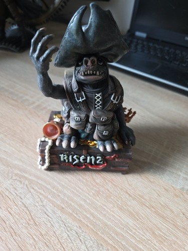 Risen dark waters - 2,